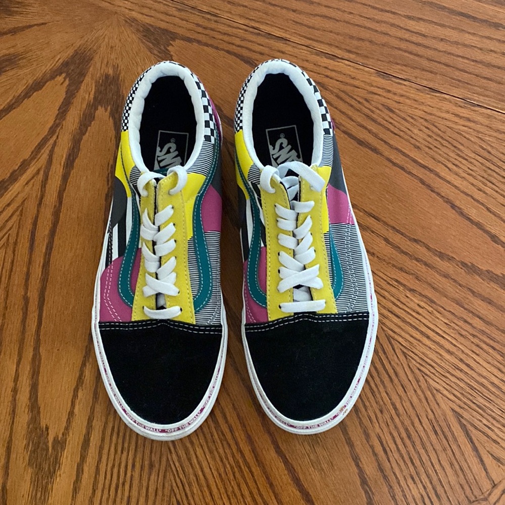 VANS